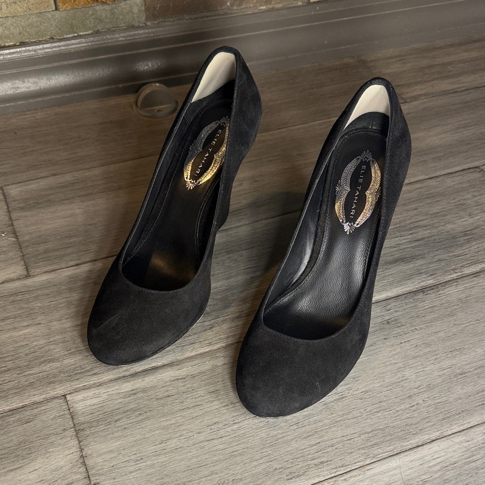 Elie Tahari Black Suede Heels